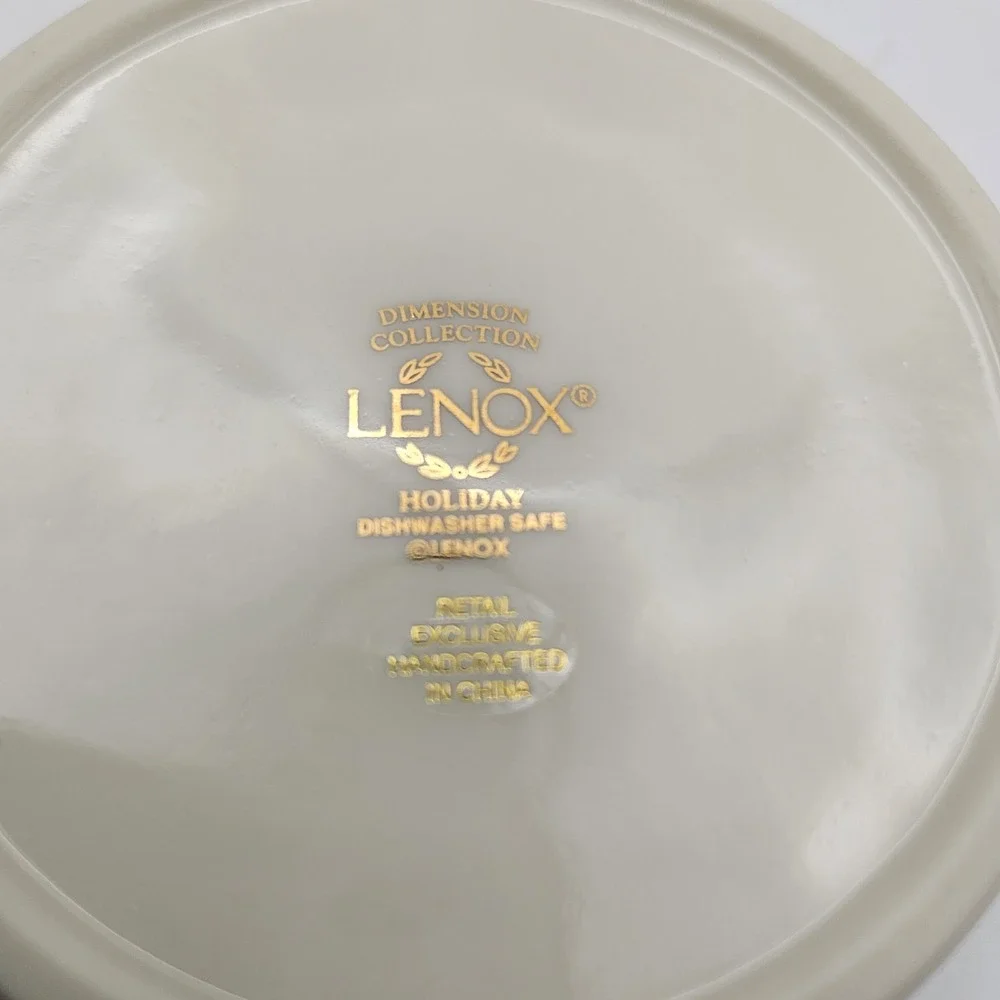 Lenox Holiday Dimensions Collection Lidded Trinket Box with Holly Design